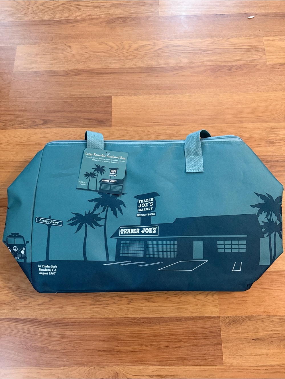 Trader Joe’s Large Teal Reusable Insulated Grocery Bag